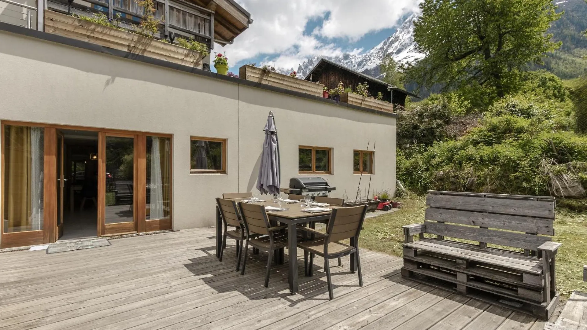 Pierre Belle - 80M2 - Grande Terrasse Et Jardin Appartement Chamonix